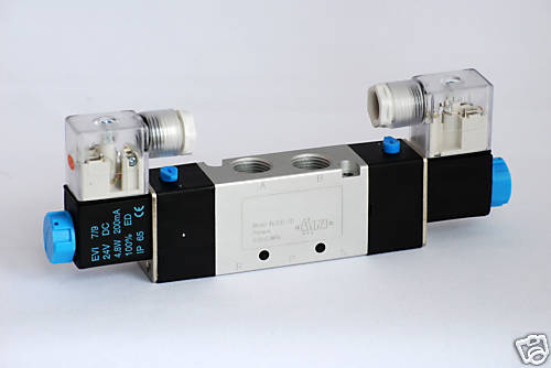 Vanne d'échappement centrale 5 ports, 4 voies, 3 positions, 3/8" NPT (échappement 1/4"), fils conducteurs, double solénoïde, CA 220 V
